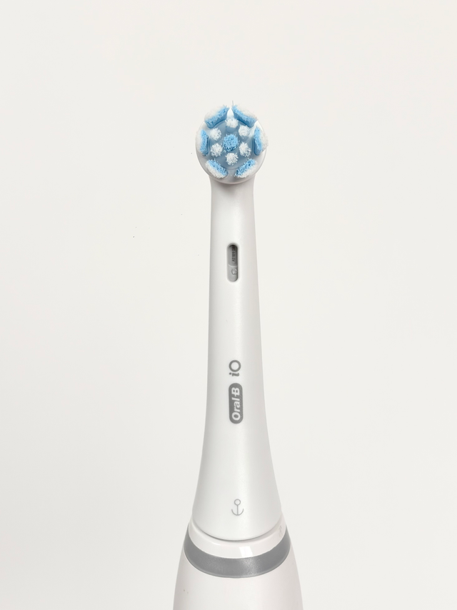 Đầu Bàn Chải Cao Cấp Oral B iO - Gentle Care