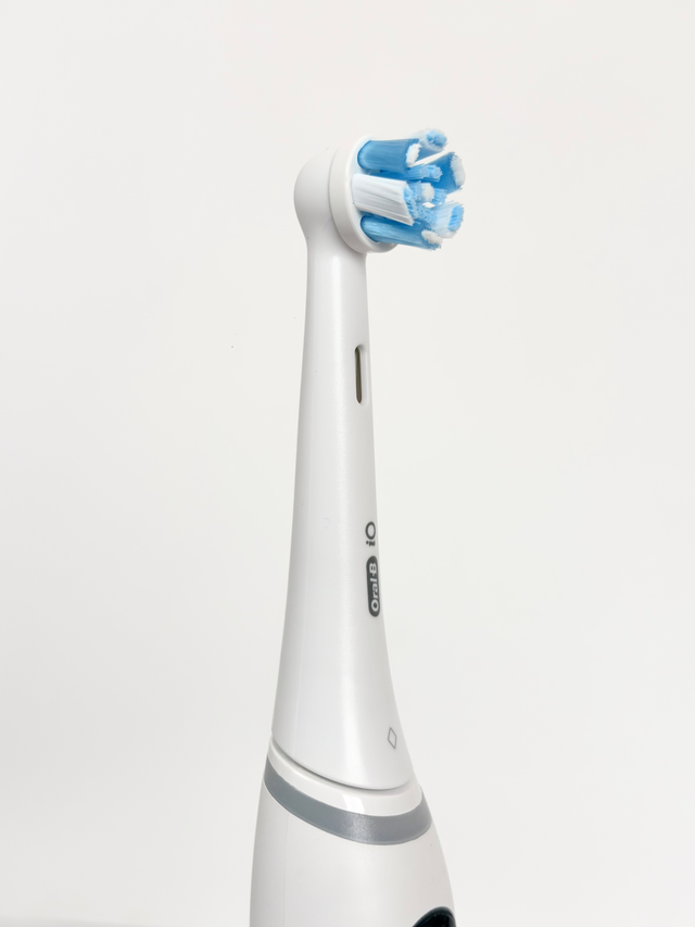 Đầu Bàn Chải Cao Cấp Oral B iO - Ultimate Clean