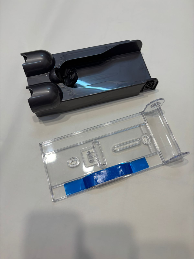 Đế Sạc Gắn Tường Dyson Wall Dock V10