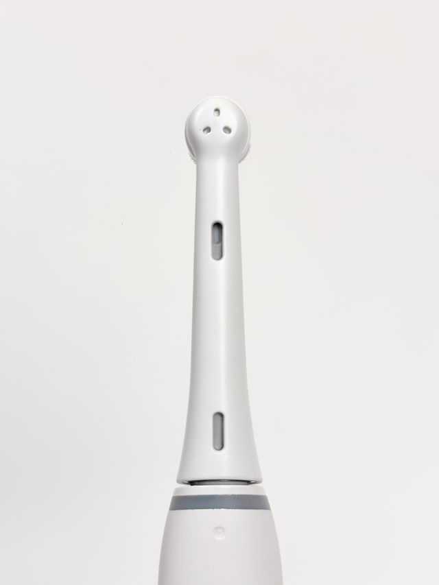 Đầu Bàn Chải Cao Cấp Oral B iO - Radiant White